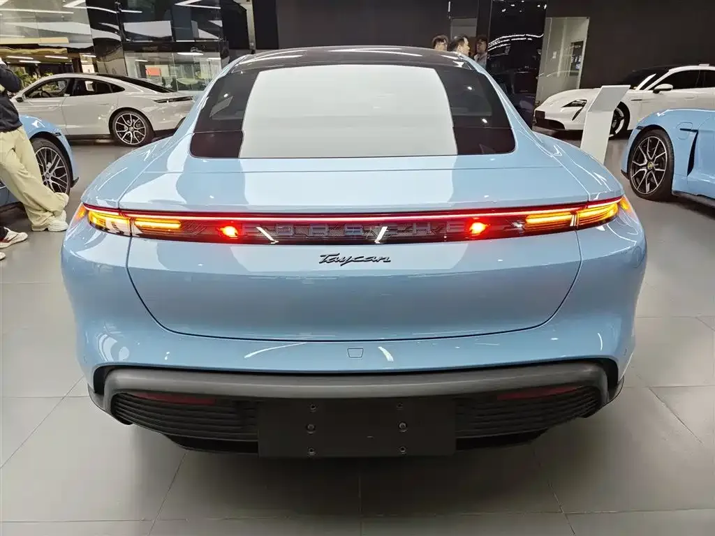 Porsche Taycan 2024 из CN, фото 6
