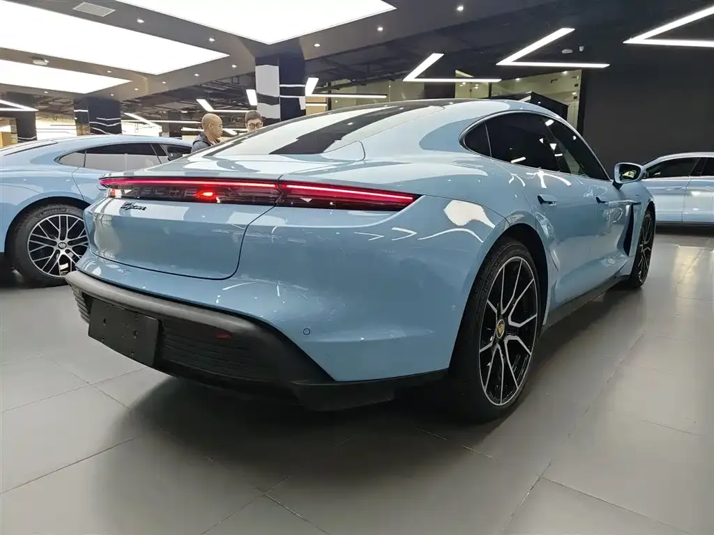 Porsche Taycan 2024 из CN, фото 7