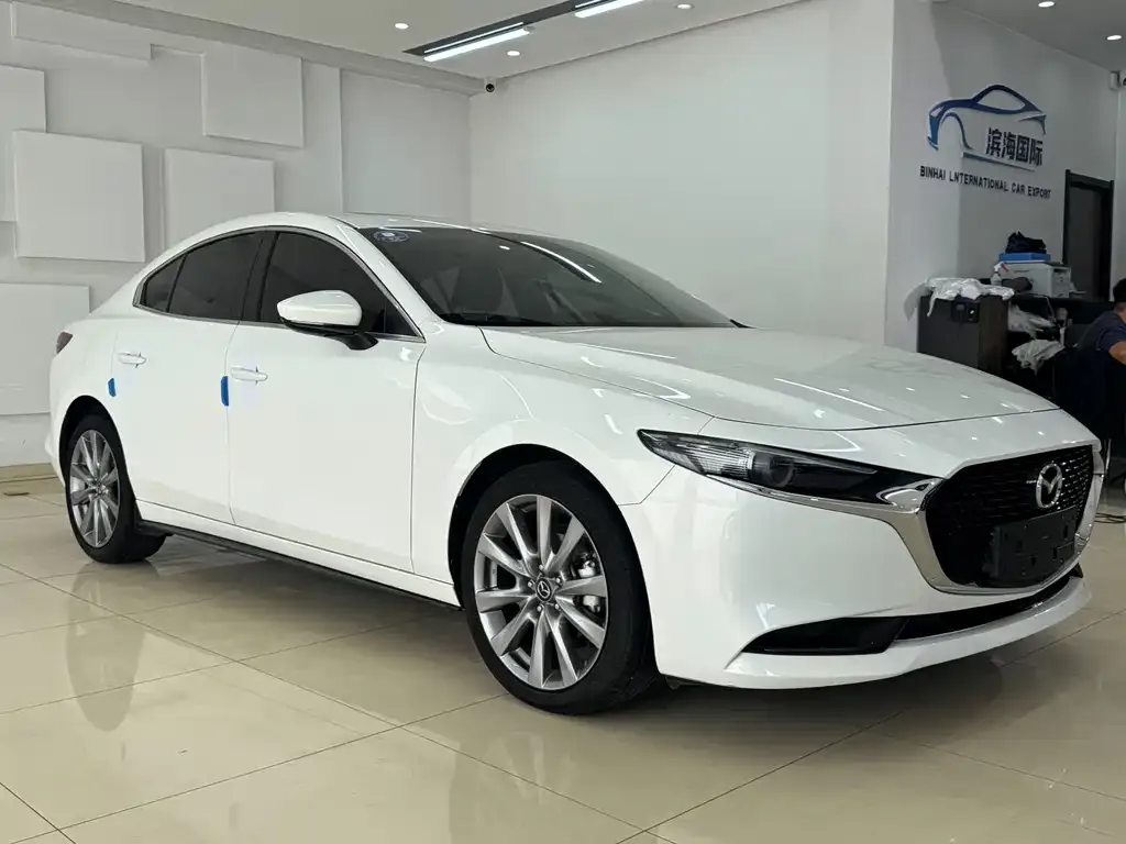 Mazda 3 Axela 2021 из CN, фото 3