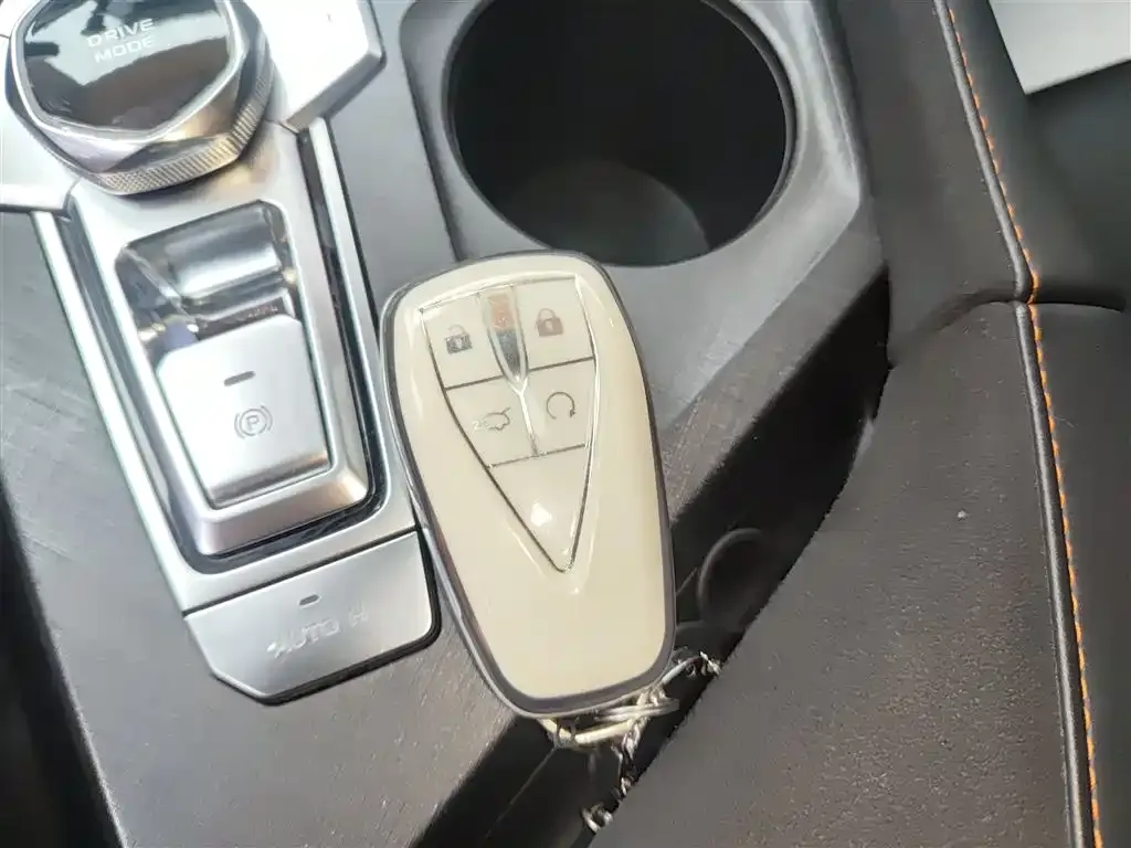 Changan UNI-V 2023 из CN, фото 9