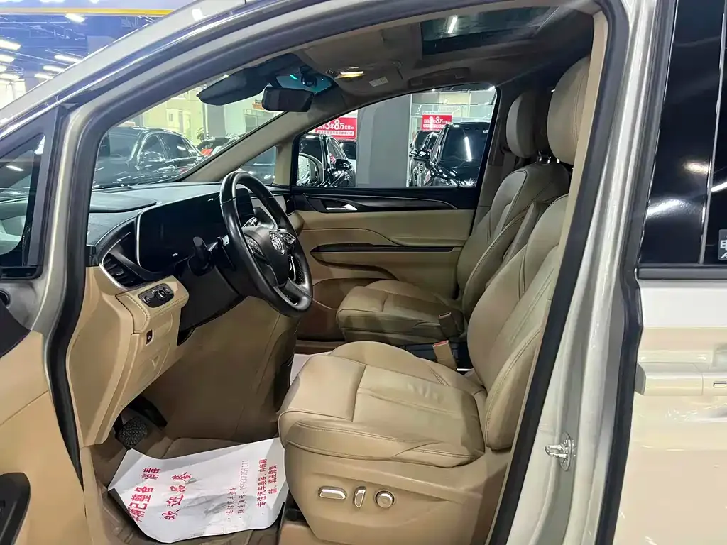 Buick GL8 2021 из CN, фото 4