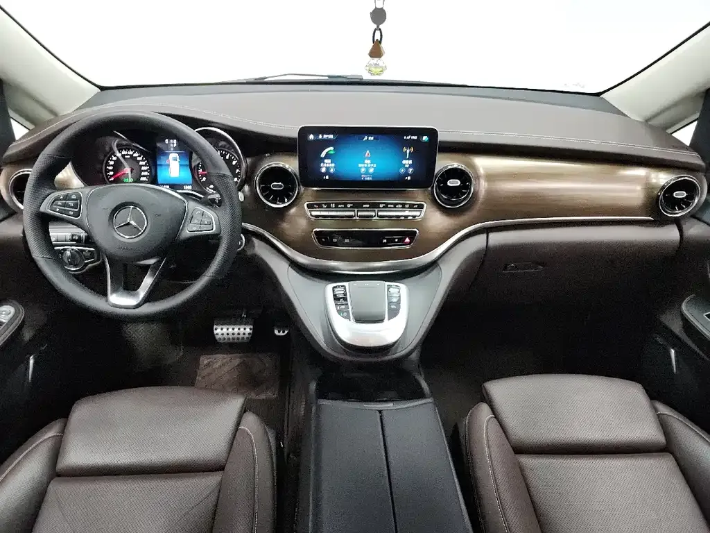 Mercedes-Benz V-Class 2023 из CN, фото 7