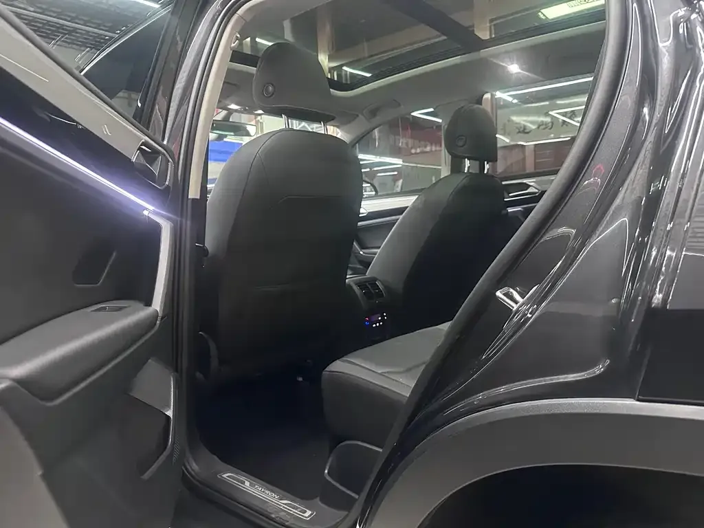Volkswagen Tayron 2022 из CN, фото 10