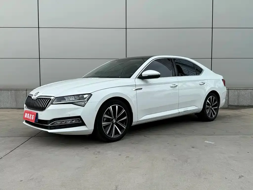 Skoda Superb 2023 из CN, фото 1