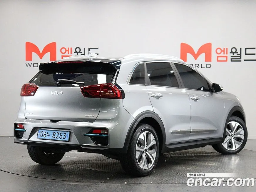 Kia Niro — фото 3