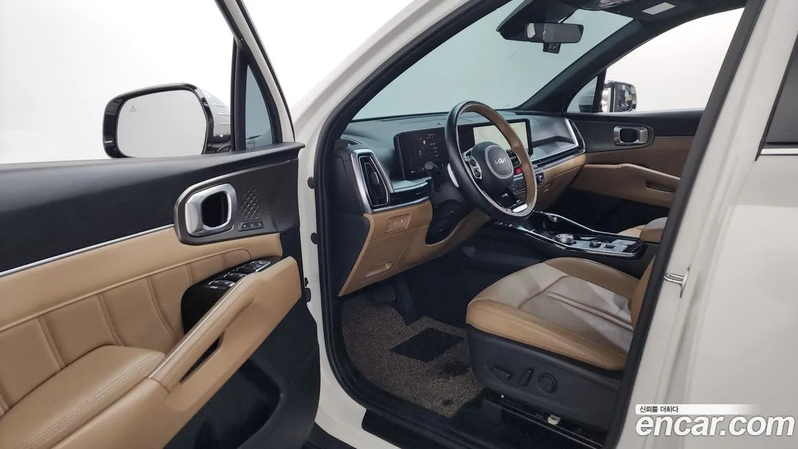Kia Sorento — фото 10