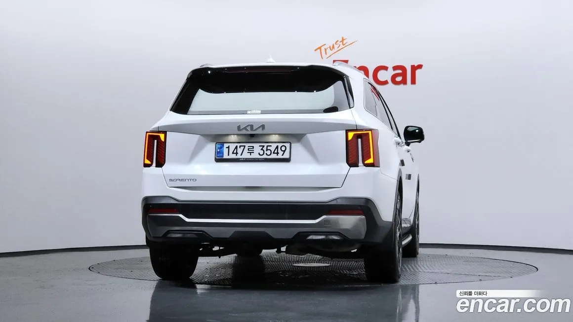 Kia Sorento — фото 4