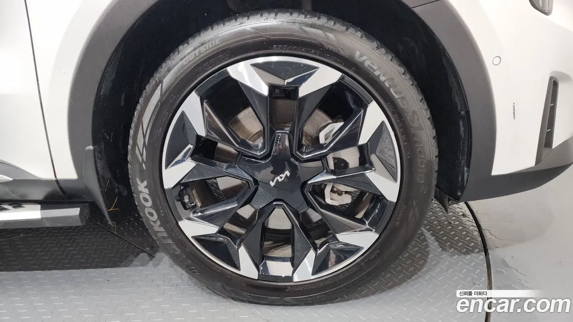 Kia Sorento — фото 5