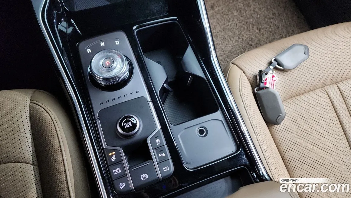 Kia Sorento — фото 9