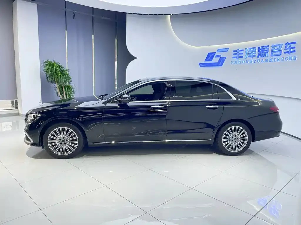 Mercedes-Benz E-Class 2022 из CN, фото 4