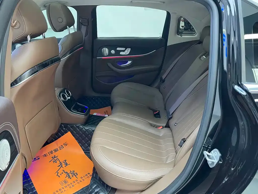 Mercedes-Benz E-Class 2022 из CN, фото 8