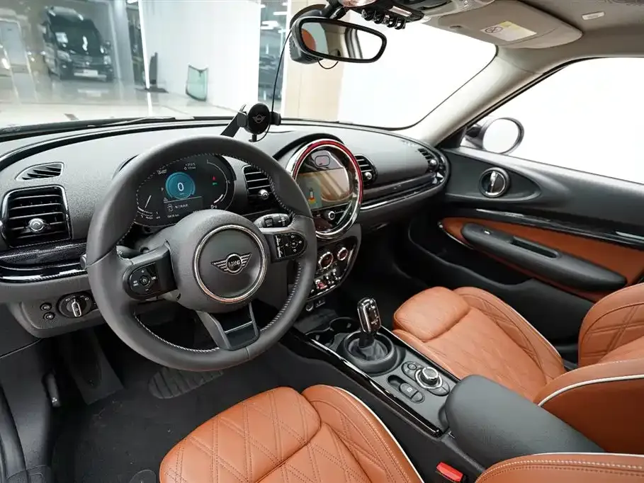 [object Object] Mini Clubman 2022 из CN, фото 3