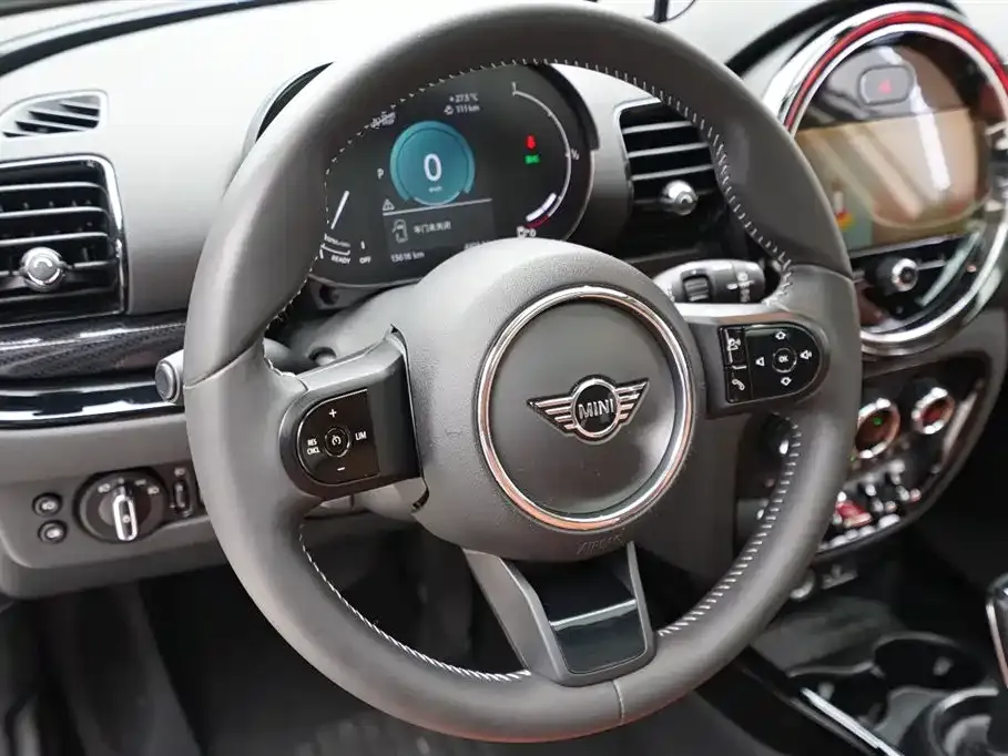 [object Object] Mini Clubman 2022 из CN, фото 8