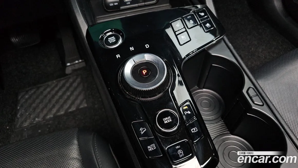 Kia Sportage — фото 9