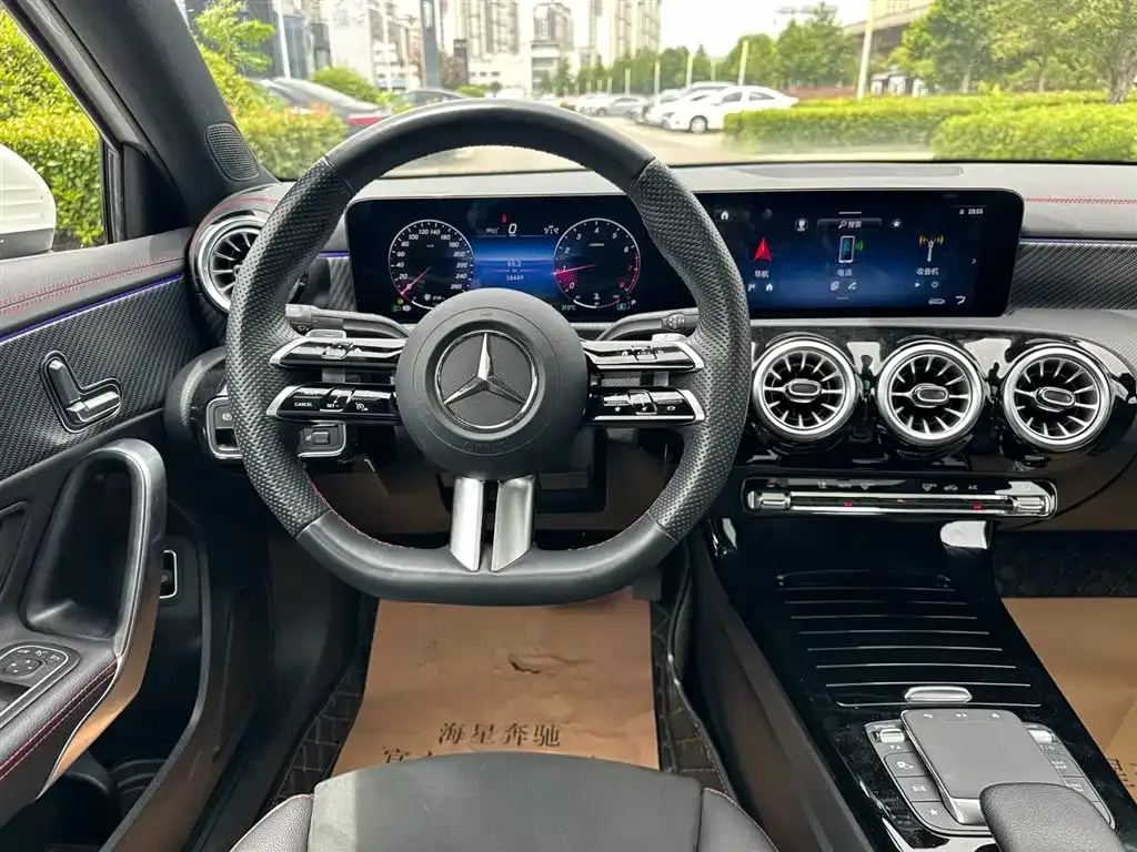 Mercedes-Benz A-Class 2023 из CN, фото 7