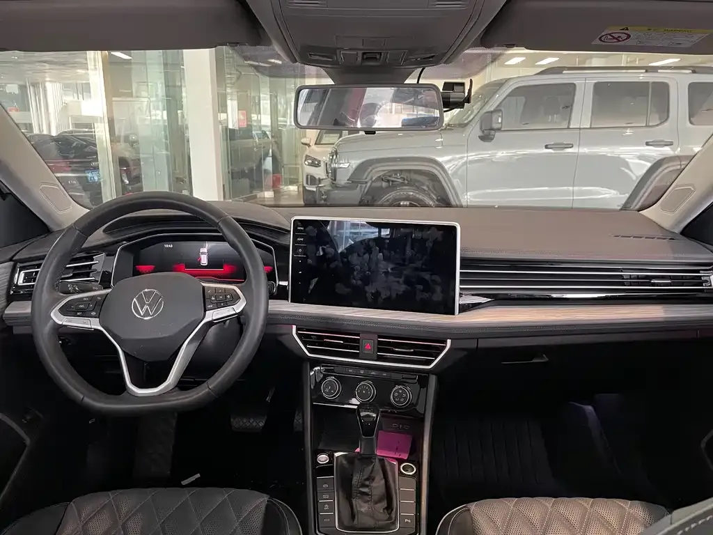 Volkswagen Sagitar 2023 из CN, фото 10
