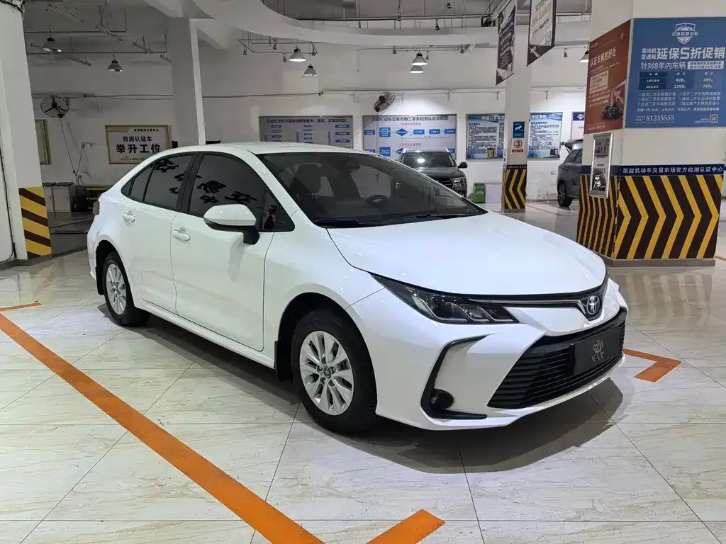 Toyota Corolla 2022 из CN, фото 3