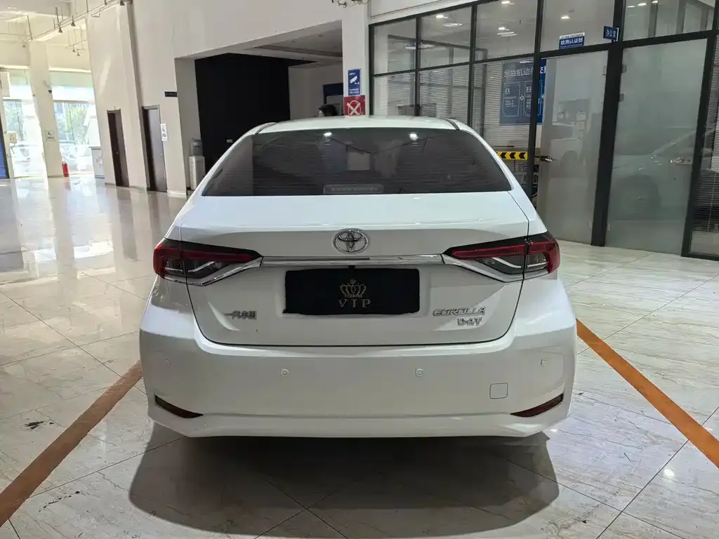 Toyota Corolla 2022 из CN, фото 5