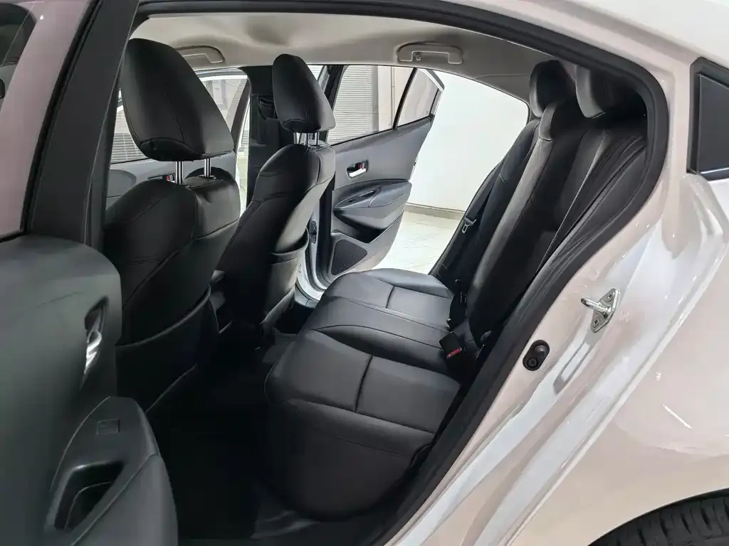 Toyota Corolla 2022 из CN, фото 9