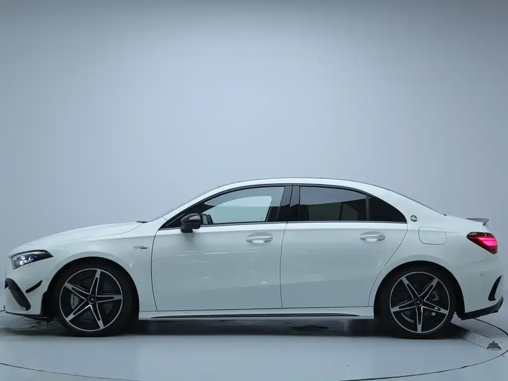 Mercedes-Benz A-Class AMG 2025 из CN, фото 4