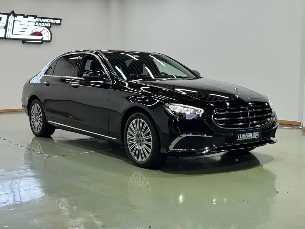 Mercedes-Benz E-Class 2023 из CN, фото 2