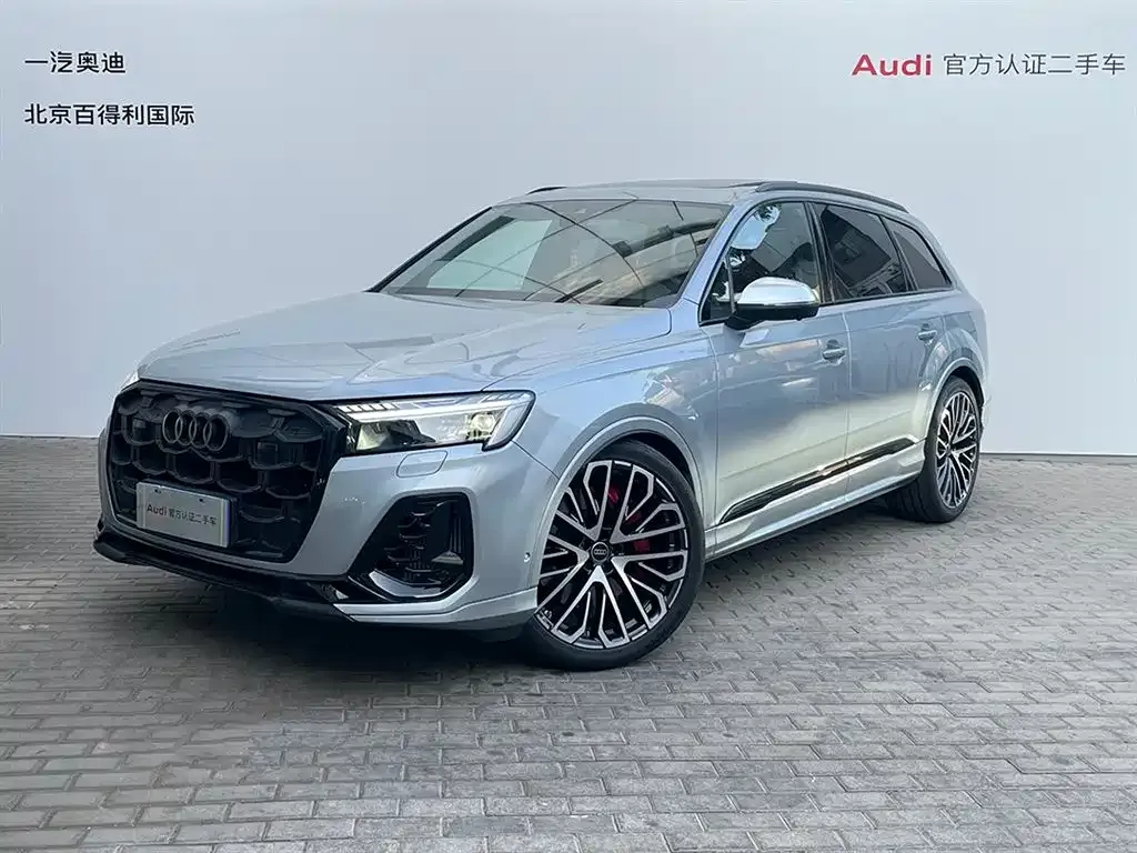 Audi SQ7 2024 из CN, фото 1