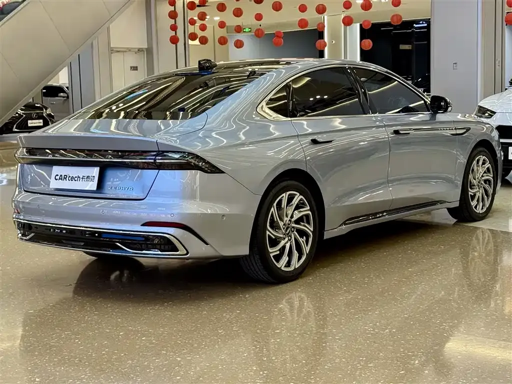 Lincoln Z 2024 из CN, фото 7