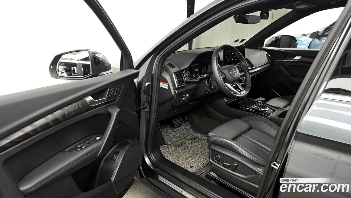 Audi Q5 2023 из KR, фото 10