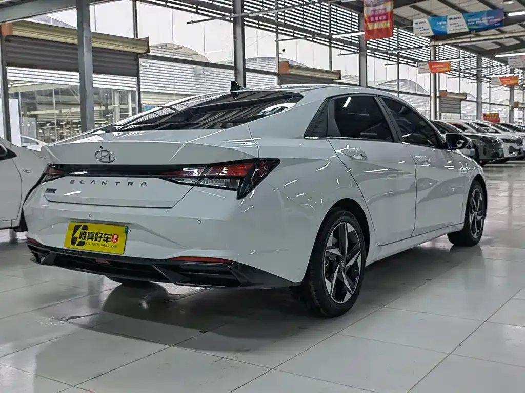 Hyundai Elantra 2023 из CN, фото 6
