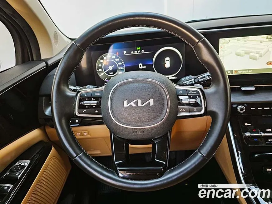 Kia Carnival — фото 10