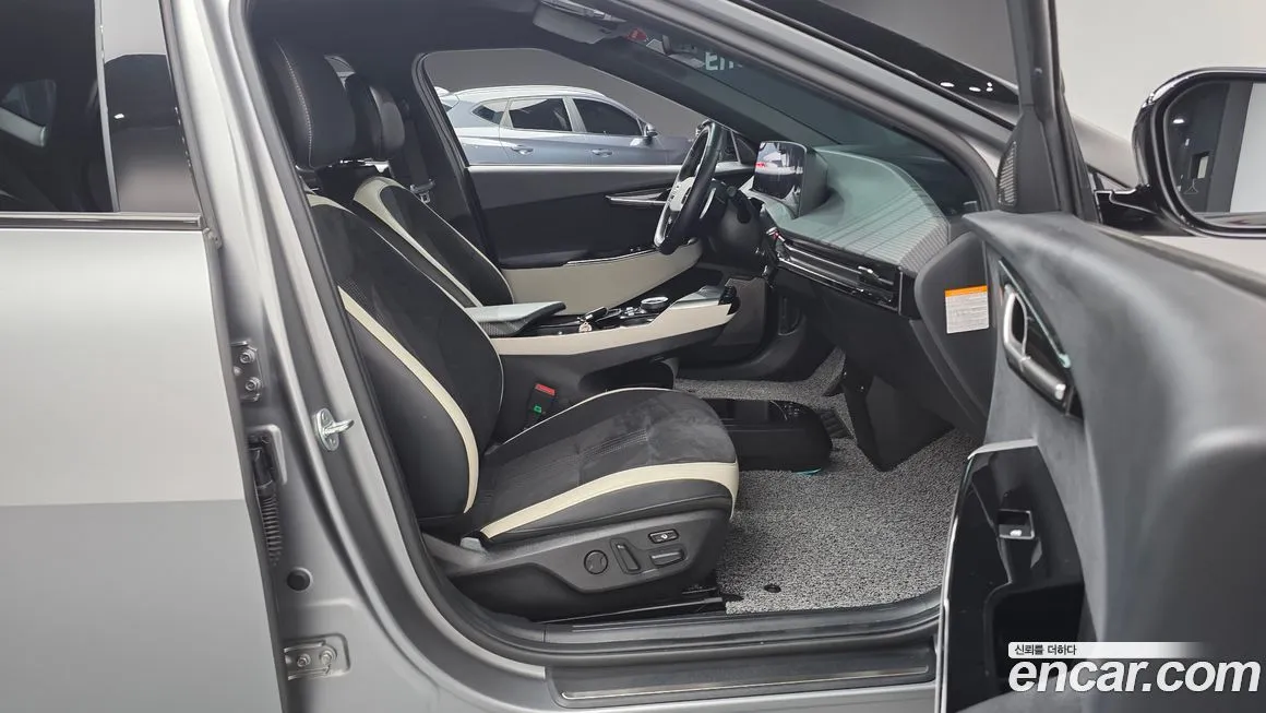 Kia EV6 2022 из KR, фото 10
