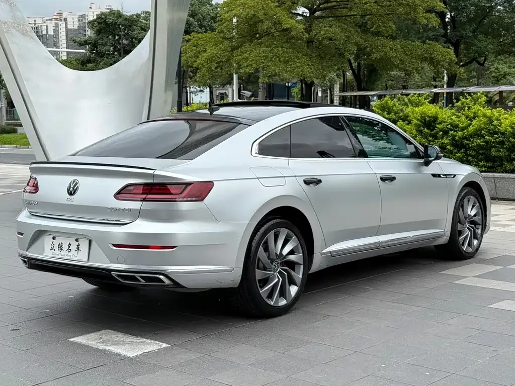 Volkswagen CC 2022 из CN, фото 6