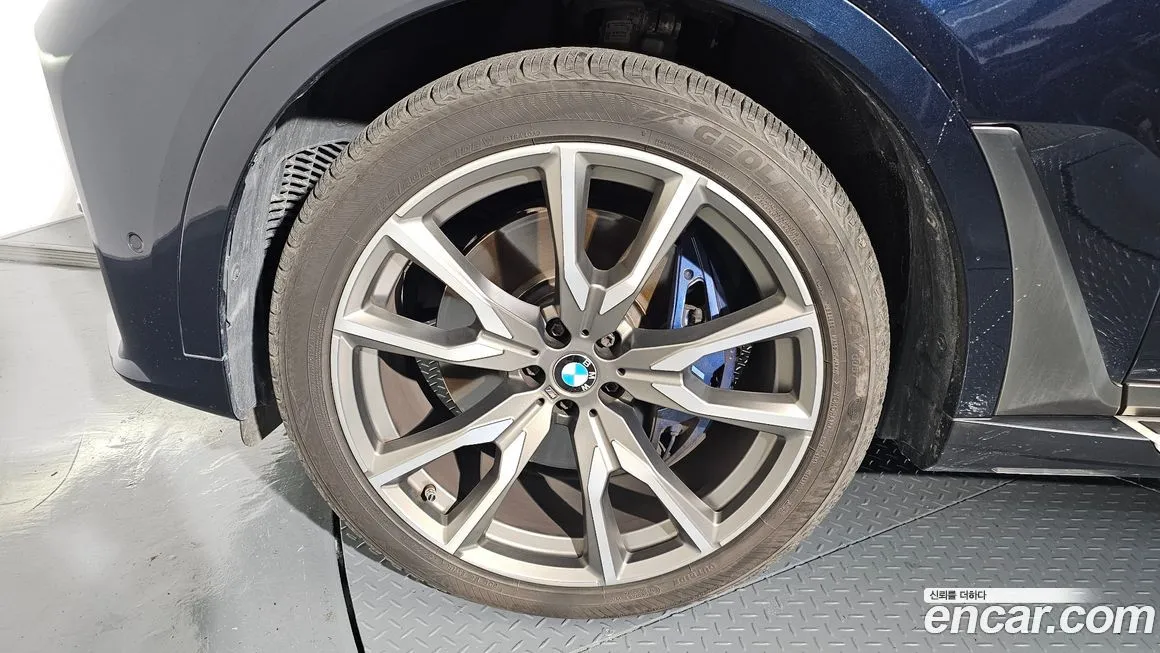 BMW X7 2021 из KR, фото 5