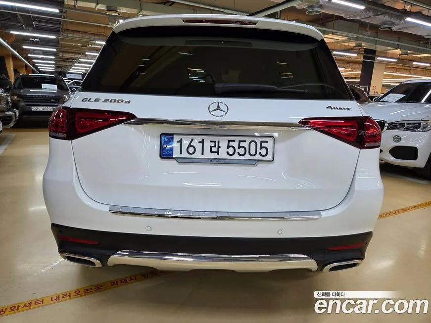 Mercedes-Benz GLE-Class 2023 из KR, фото 2