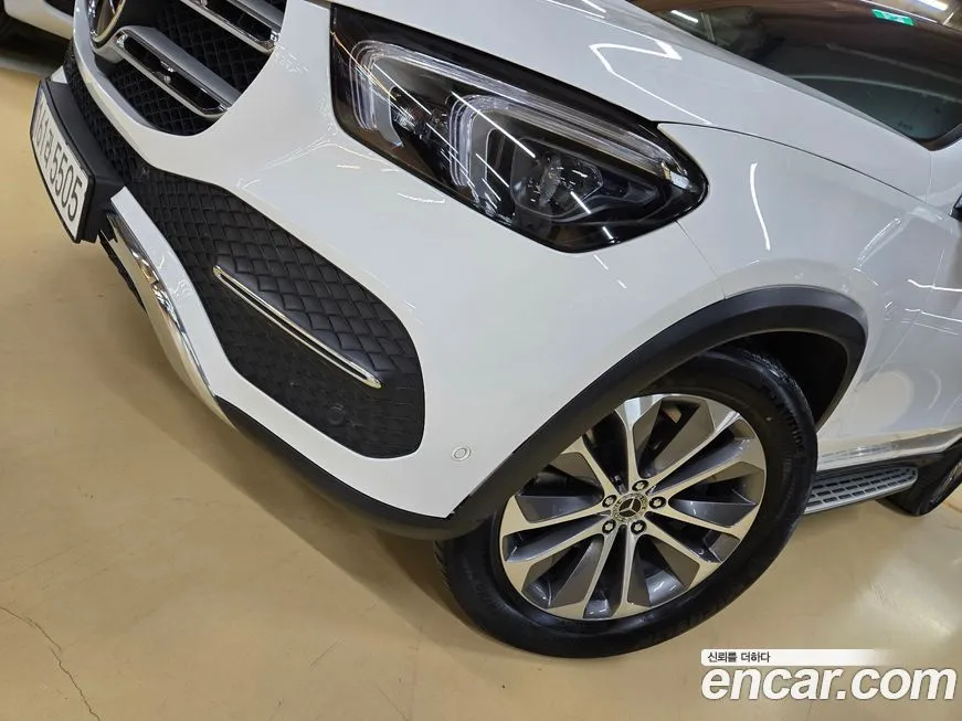 Mercedes-Benz GLE-Class 2023 из KR, фото 3