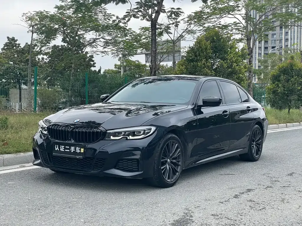 BMW 3 Series — фото 1