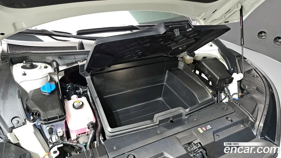 Kia EV6 2023 из KR, фото 6