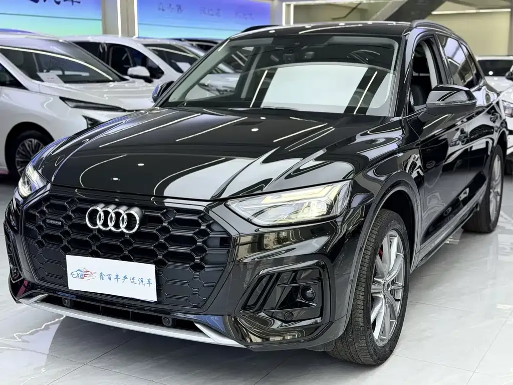 Audi Q5L 2021 из CN, фото 1