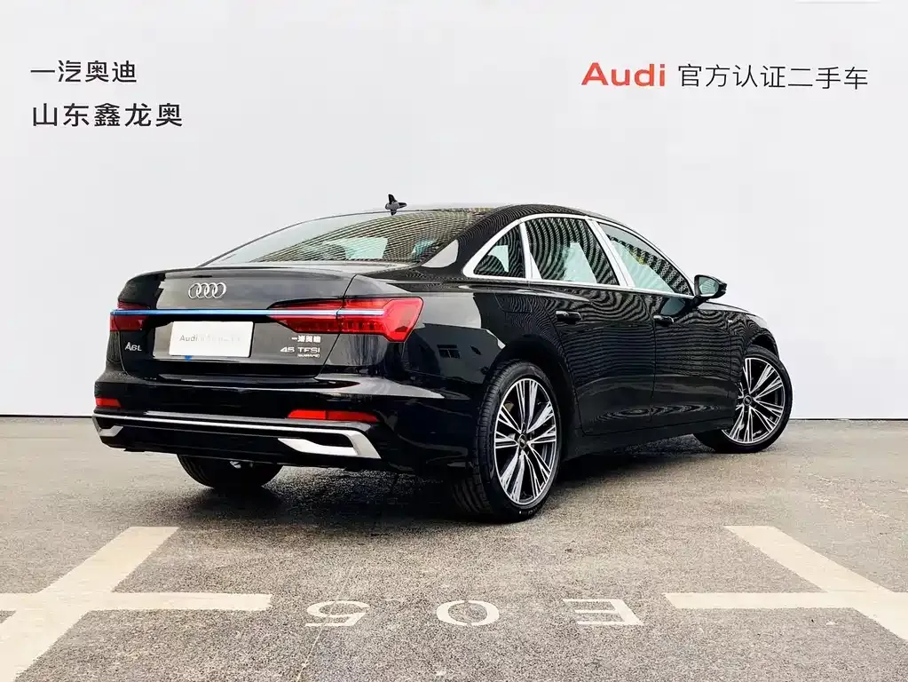 Audi A6L — фото 9