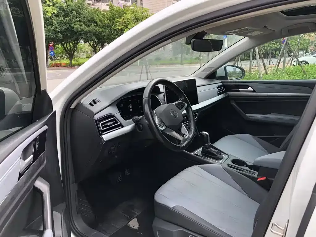 Volkswagen Lavida 2023 из CN, фото 9