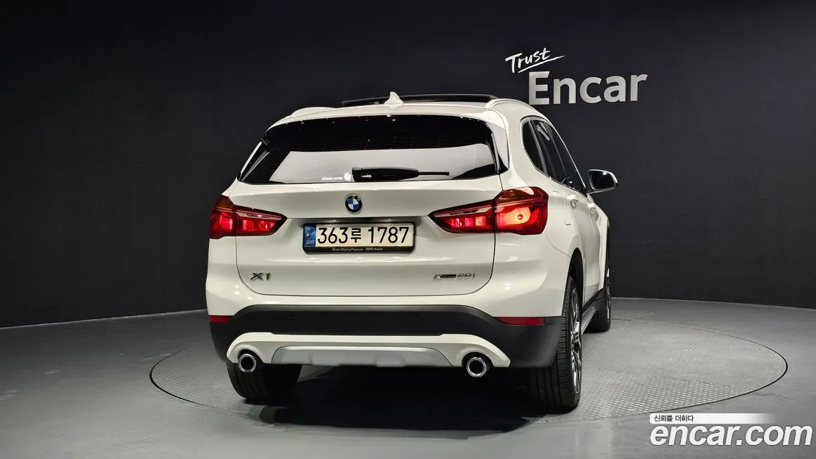 BMW X1 — фото 4