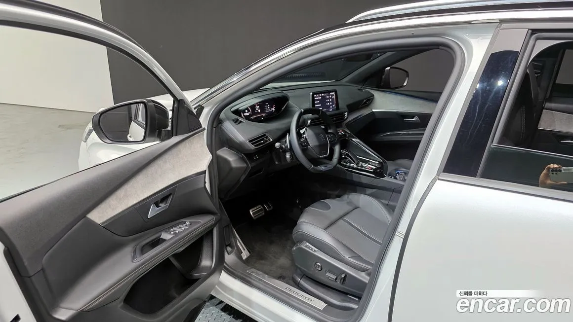 Peugeot 3008 2022 из KR, фото 10