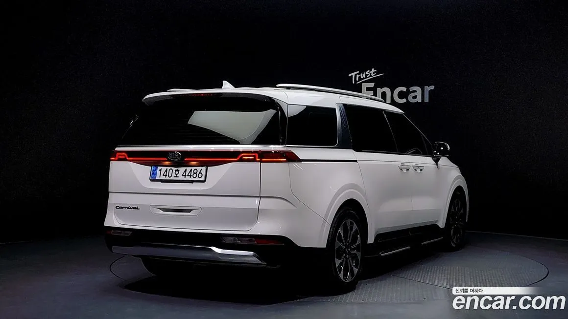 Kia Carnival 2021 из KR, фото 2