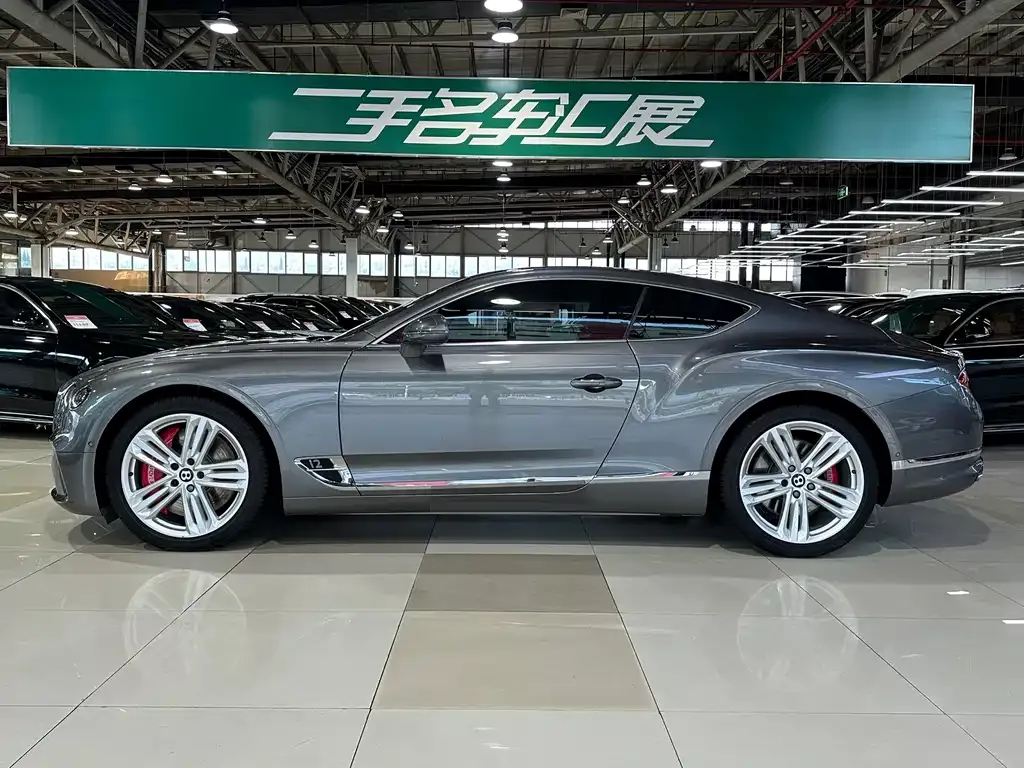 Bentley Continental 2021 из CN, фото 4