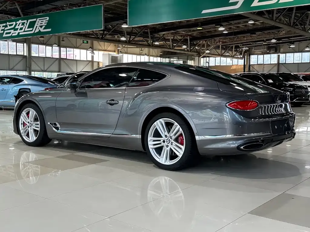 Bentley Continental 2021 из CN, фото 5