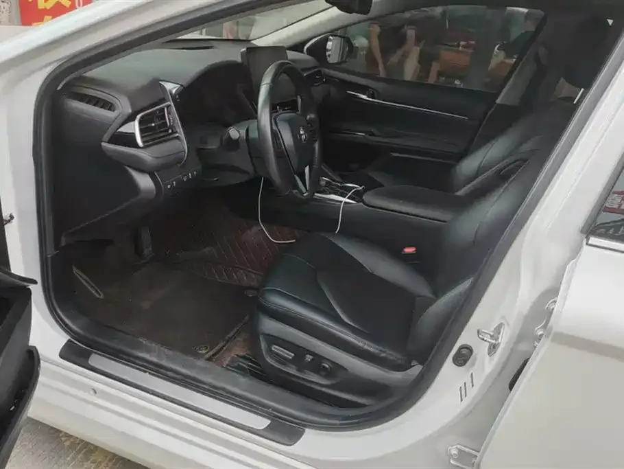 Toyota Camry 2021 из CN, фото 4
