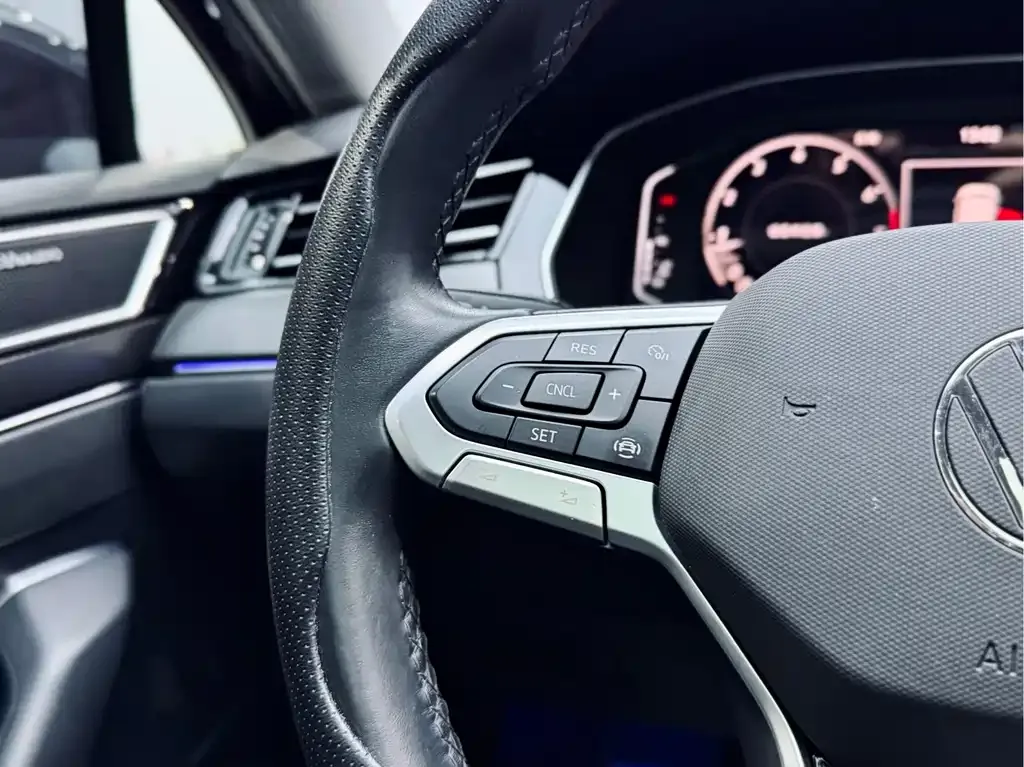 Volkswagen Magotan 2022 из CN, фото 10