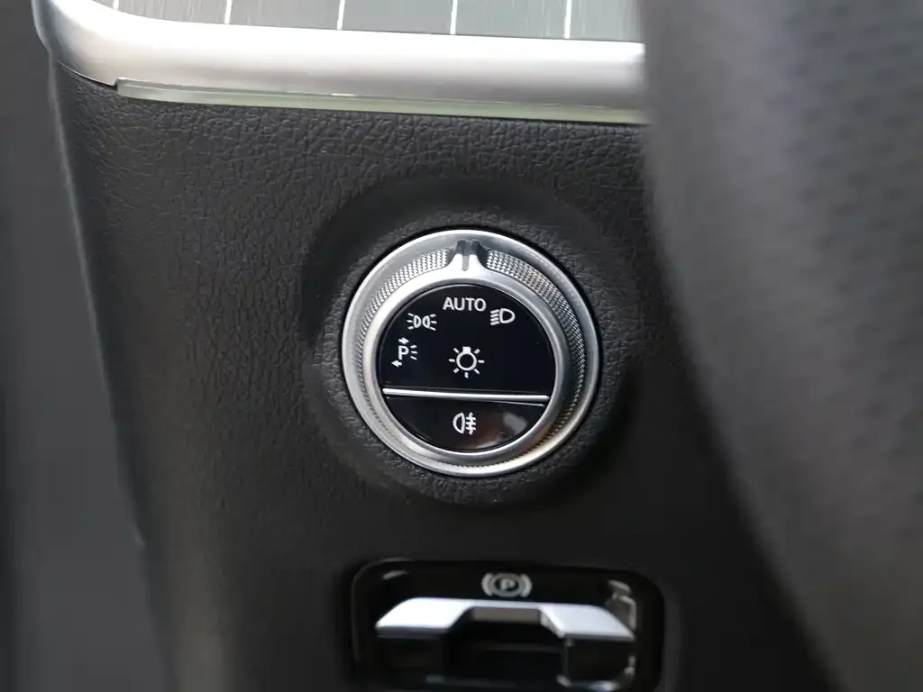 Mercedes-Benz C-Class 2022 из CN, фото 10