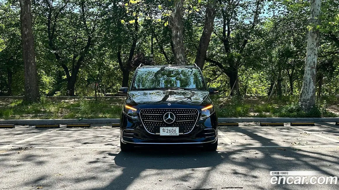 Mercedes-Benz V-Class 2025 из KR, фото 3