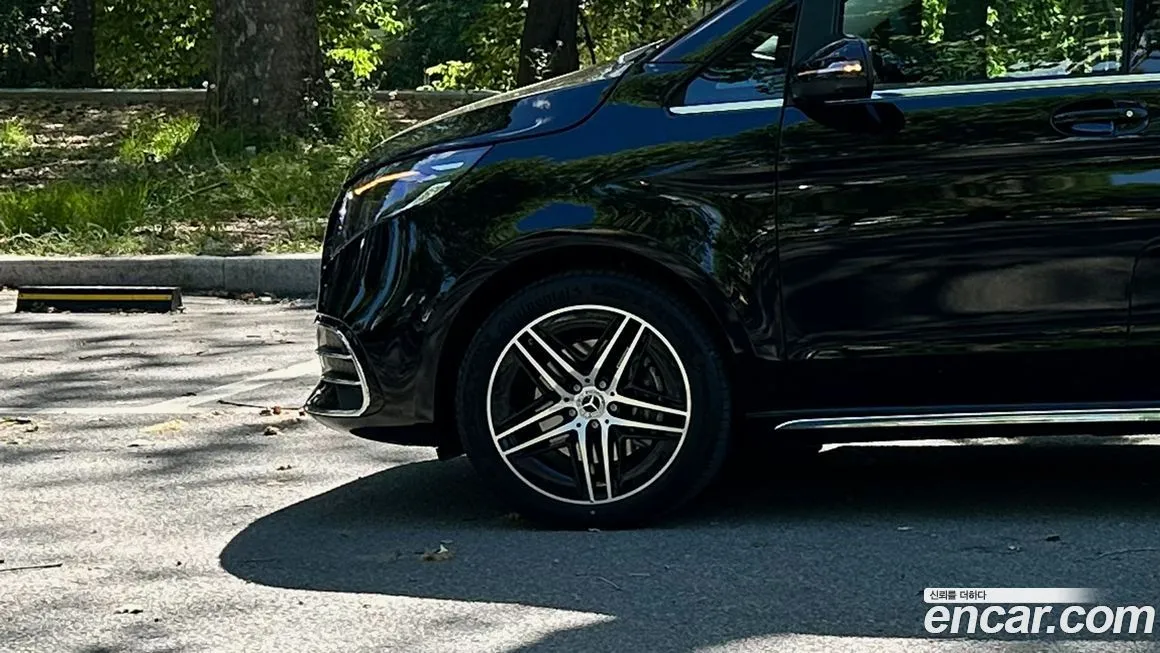Mercedes-Benz V-Class 2025 из KR, фото 5